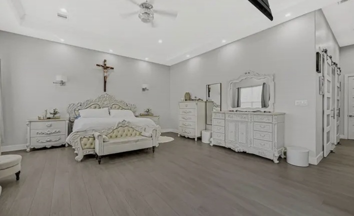 LUXURY HOME + GUEST HOUSE FOR SALE IN HOUSTON - Houses in Houston - Image 10 of 10