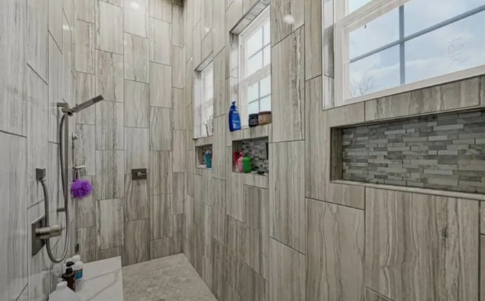 LUXURY HOME + GUEST HOUSE FOR SALE IN HOUSTON - Houses in Houston - Image 8 of 10