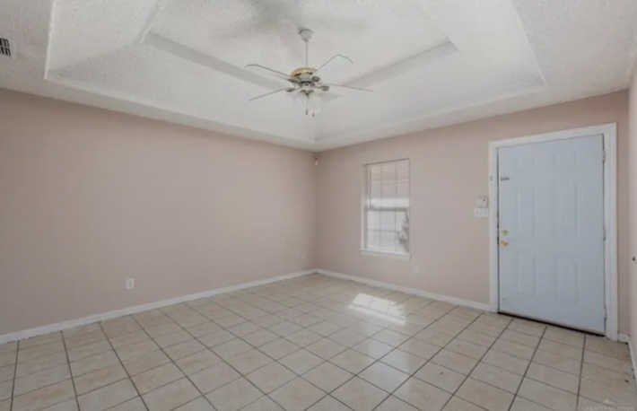 🏢 Income-Producing 4-Plex in Prime McAllen Location