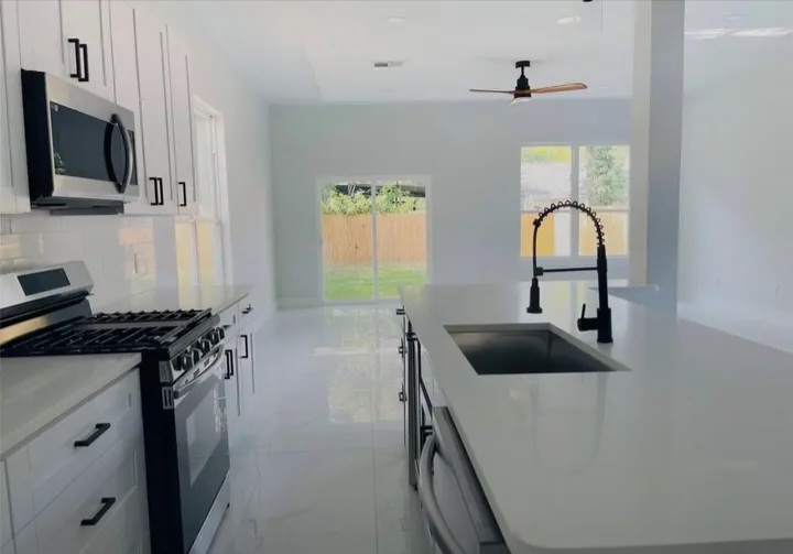 Modern Home for Rent – Move-In Ready!