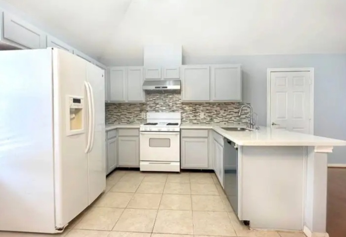 move-in ready home at an affordable price in houston - Houses in Houston - รูปภาพ 6 of 10