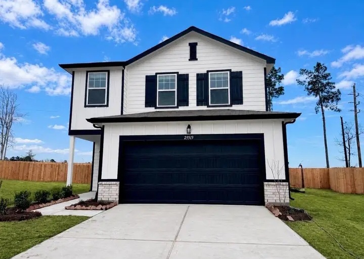 New construction home on huge 13,463 SQ FT CULDESAC LOT! 🎉