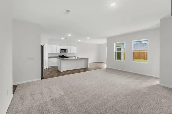 🎉🎉New Construction in BROOKSHIRE!! (Near Katy) - Houses in Houston - Image 6 of 10