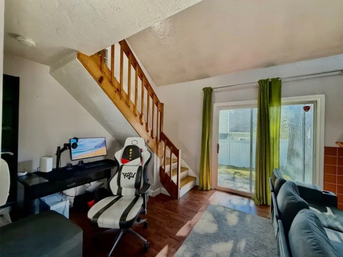 Rental good price in highly desirable Whitman Pond Village - Houses in Weymouth - Image 6 of 10