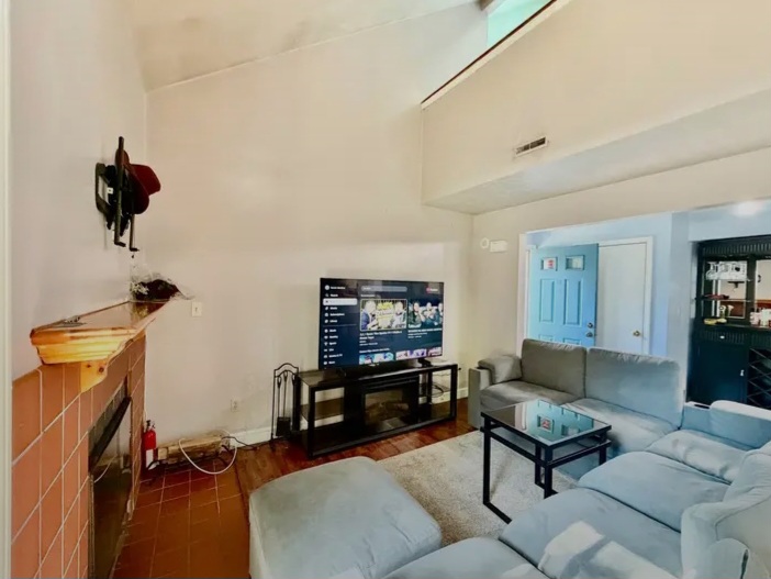 Rental good price in highly desirable Whitman Pond Village - Houses in Weymouth - Image 7 of 10