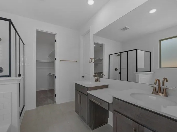 stunning 4-bedroom, 3.5-bath home for sale in Brookshire - Houses in Brookshire - 画像 8 of 10