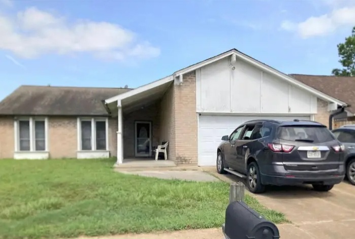 Sweet House, PERFECT INVESTOR DEAL in Houston — Houses