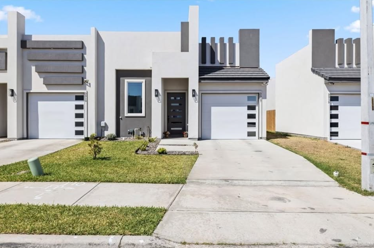 amazing townhouse for sale in houston