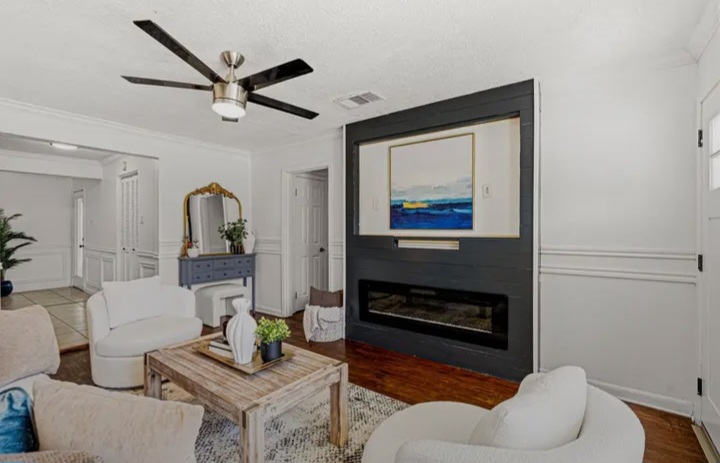 beautiful move-in ready home for sale in the heart of Pasadena! - Houses in Pasadena - รูปภาพ 3 of 5