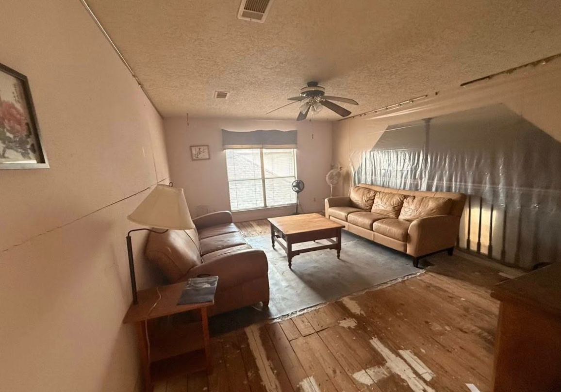 full rehab Strong flip or rental play