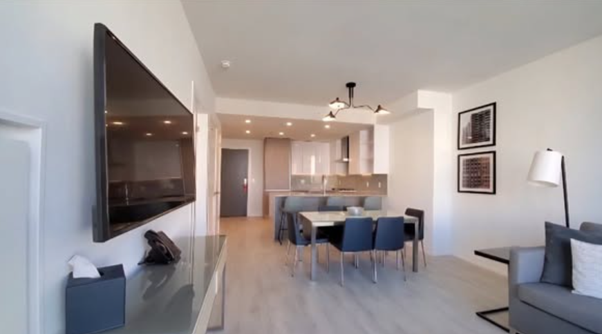 apartment is currently available for subletting at 99 Kneeland Street