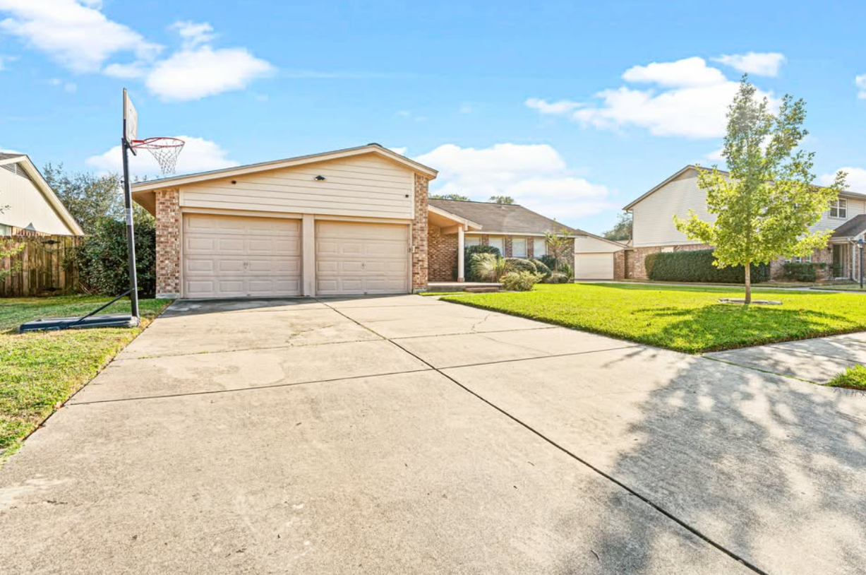 Beautifully Updated Home in the Highly Sought-After Katy ISD!